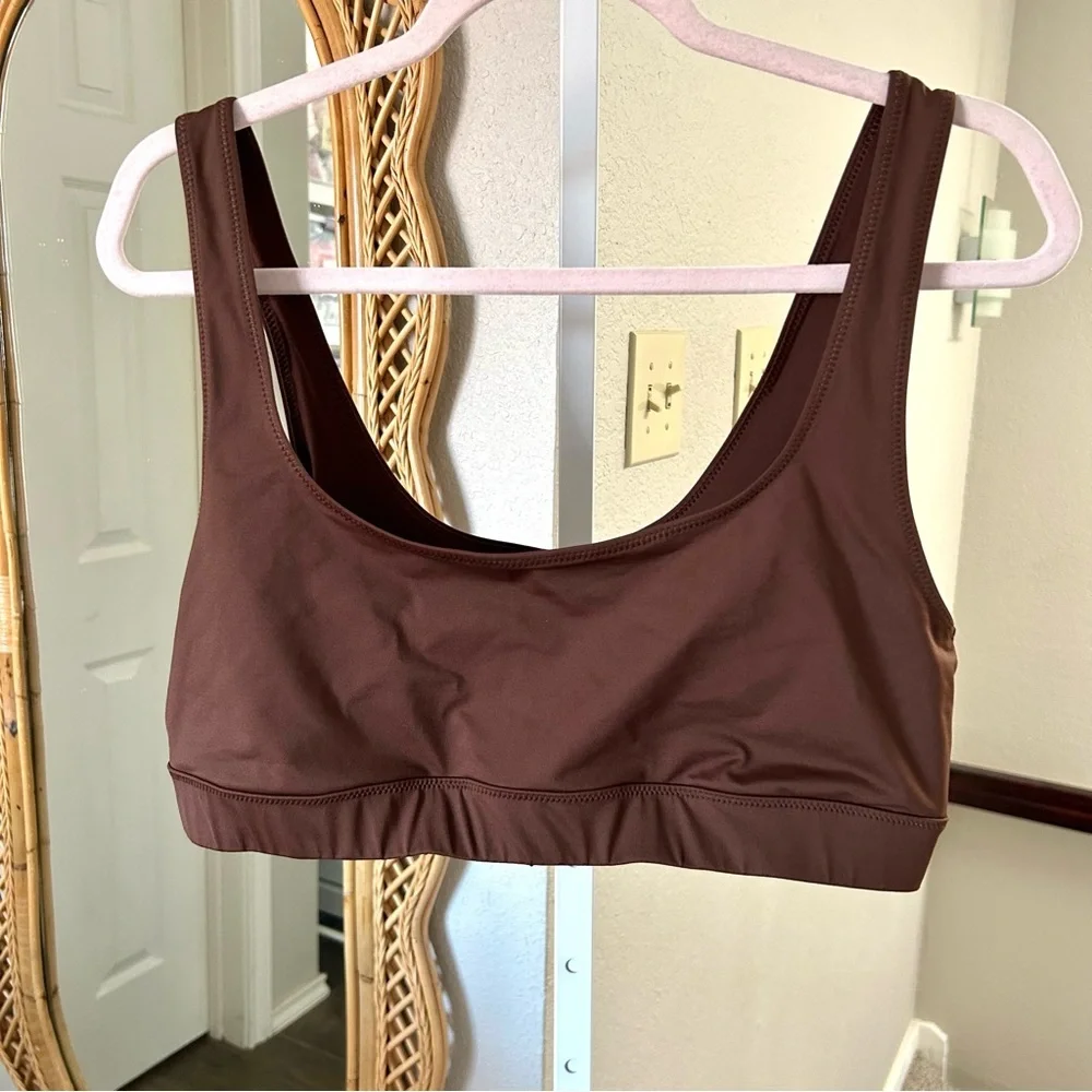 SKIMS / Bikini Swim Tank Top in Cocoa